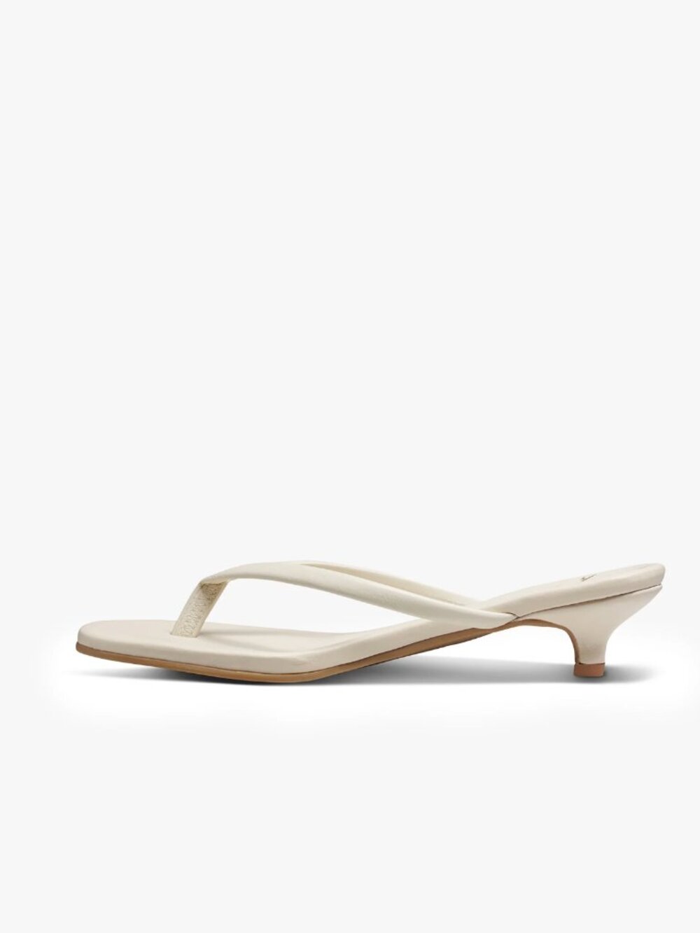 Beek Corella Leather Heeled Thong Sandal in Vanilla